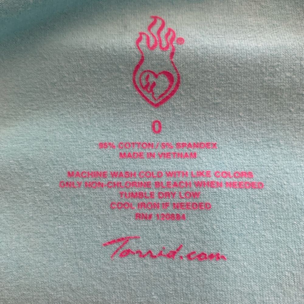 Bundle of 3 large Camisole Tanks by Torrid, JJill, & Inc in Aqua, Berry & White - Picture 4 of 16